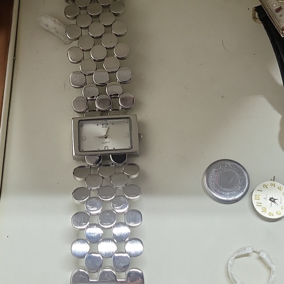 Watch quartz - Picture 3 of 8